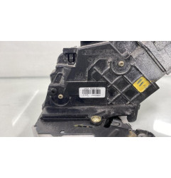 Serrure avant droit FORD C-MAX 1