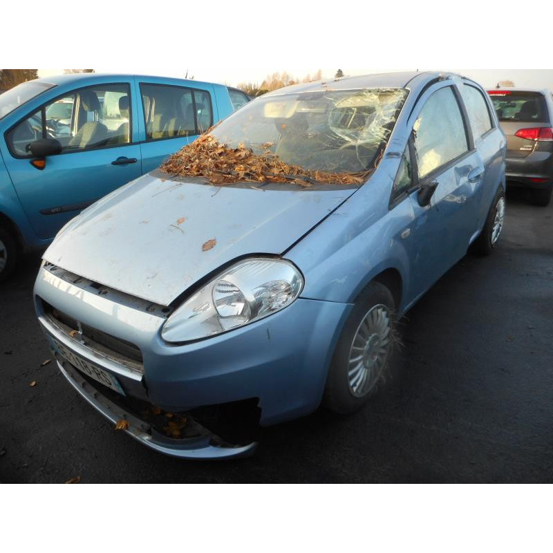 Poignee porte avant gauche FIAT GRANDE PUNTO Photo n°4