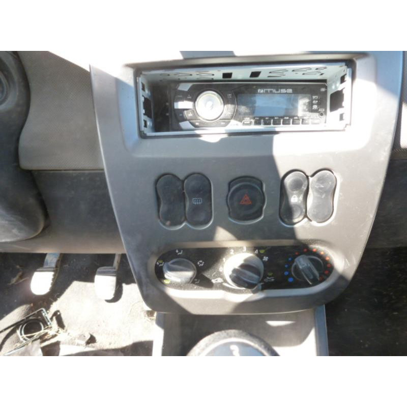 Leve vitre mecanique avant droit DACIA SANDERO 1 Photo n°8