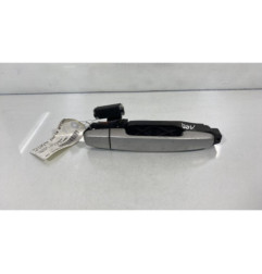 Poignee porte arriere droit TOYOTA YARIS 2 Photo n°1