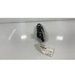 Poignee porte arriere droit TOYOTA YARIS 2