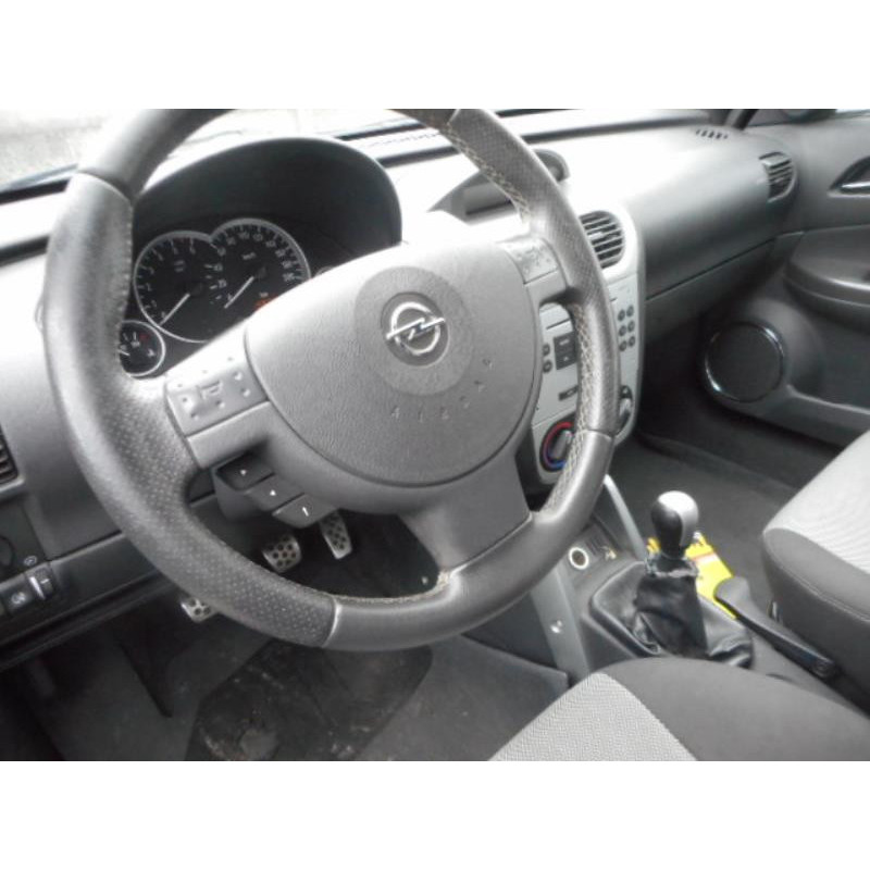 Malle/Hayon arriere OPEL TIGRA 2 Photo n°11