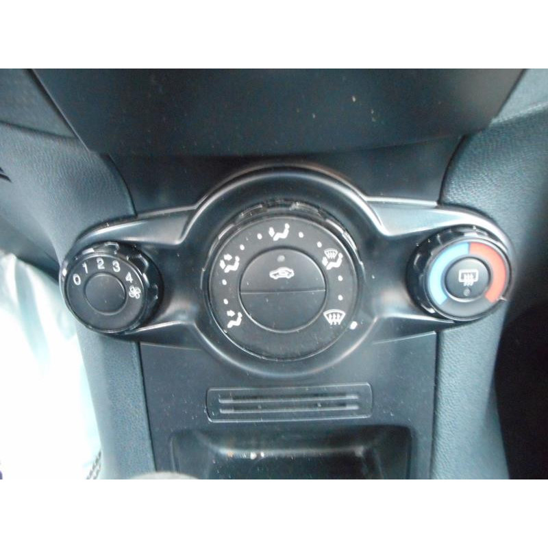 Commande chauffage FORD FIESTA 6 Photo n°11