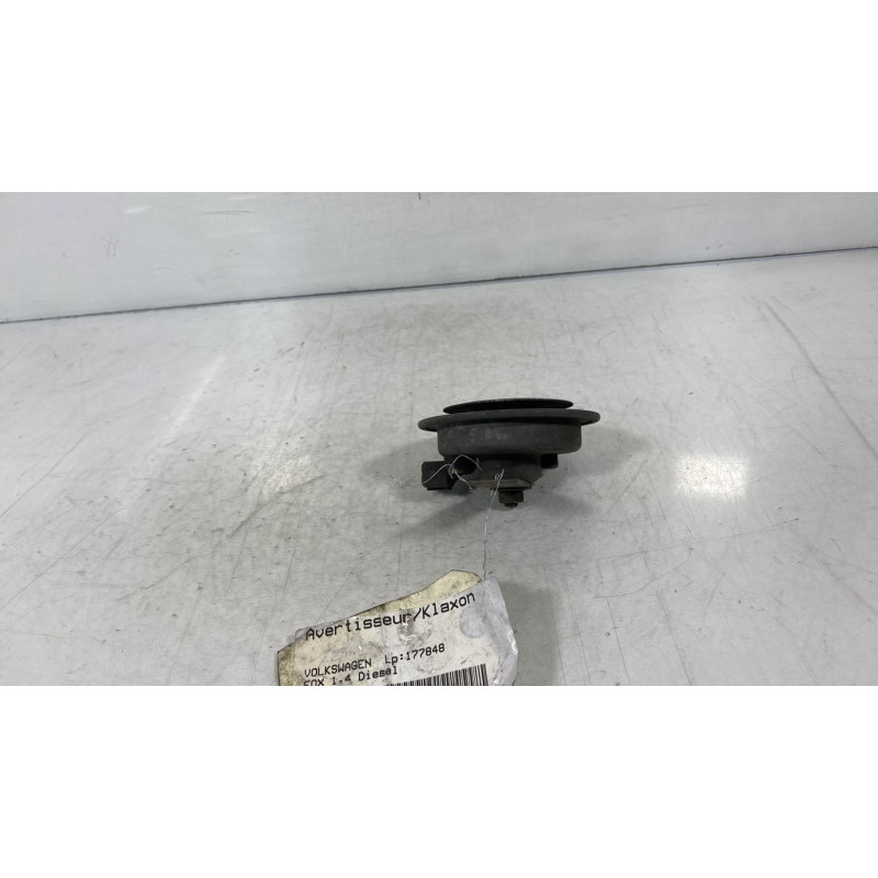 Avertisseur/Klaxon VOLKSWAGEN FOX Photo n°3