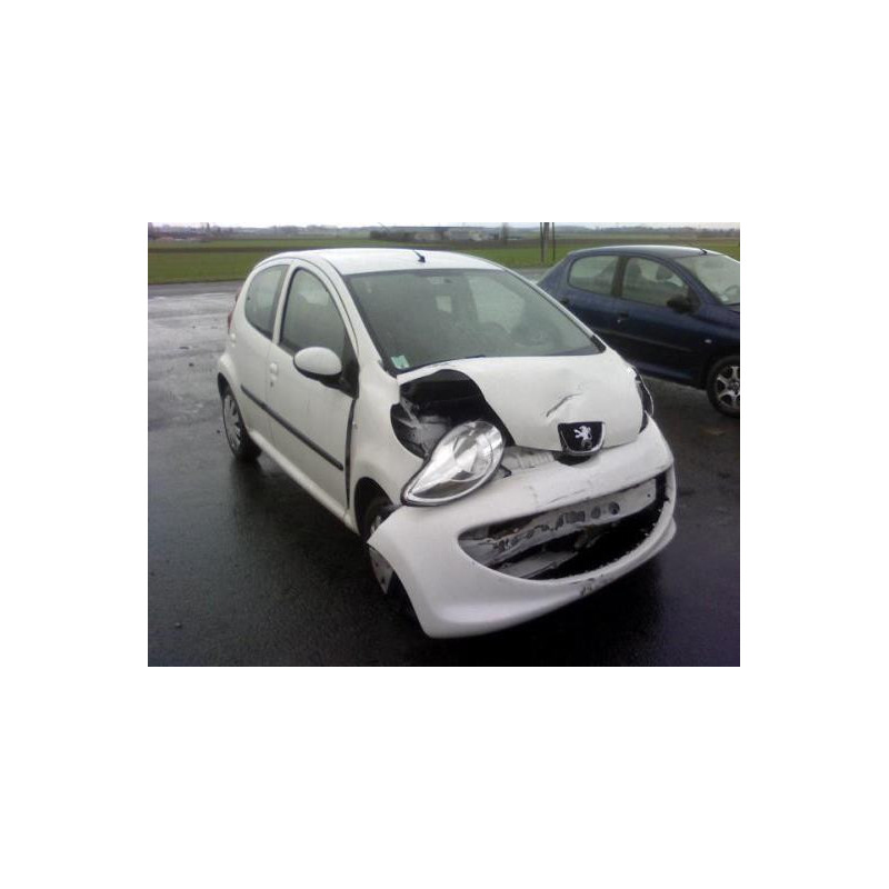 Trappe d'essence PEUGEOT 107 Photo n°4