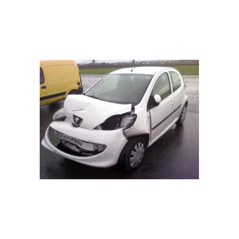 Trappe d'essence PEUGEOT 107 Photo n°5