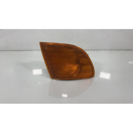 Optique avant secondaire droit (feux)(clignotant) MERCEDES VITO 638 Photo n°1