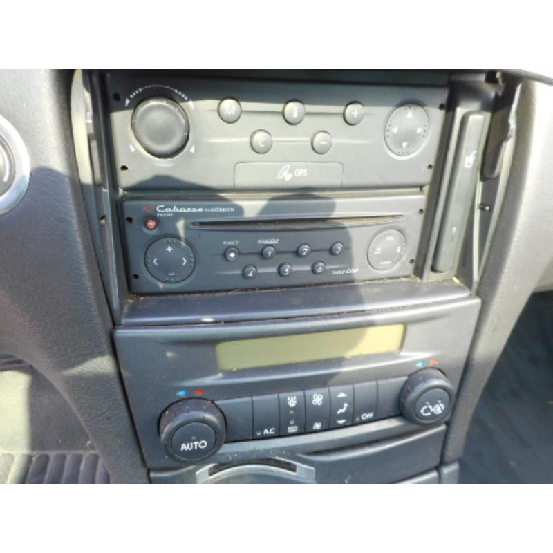 Ecran GPS RENAULT LAGUNA 2 Photo n°8