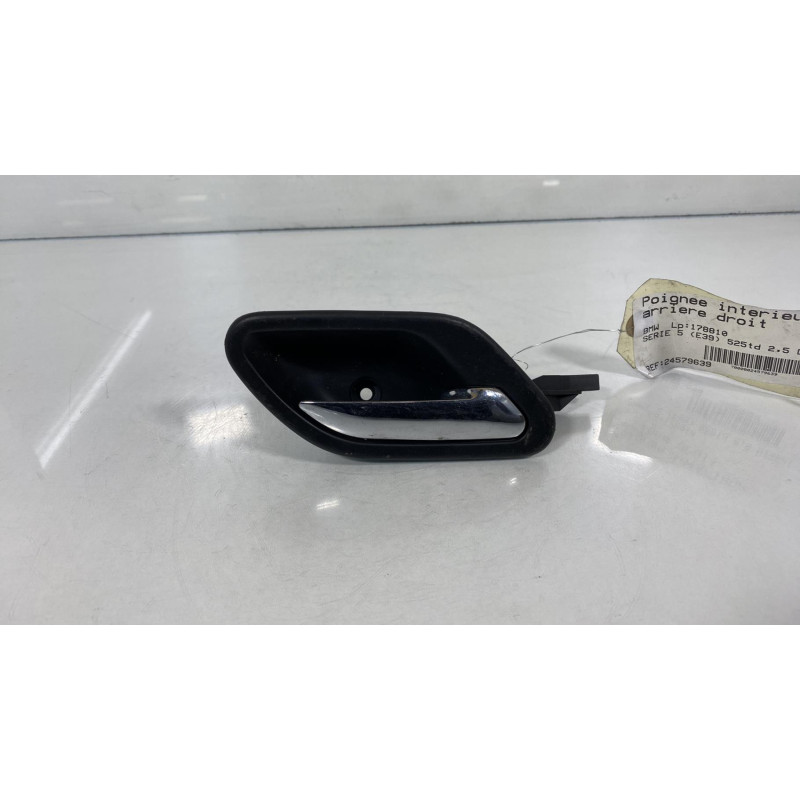 Poignee interieur arriere droit BMW SERIE 5 E39 Photo n°1