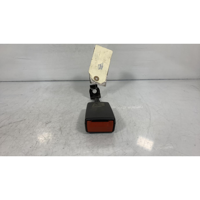 Attache ceinture arriere droit OPEL ASTRA H Photo n°1