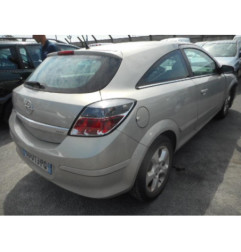Ceinture arriere droit OPEL ASTRA H