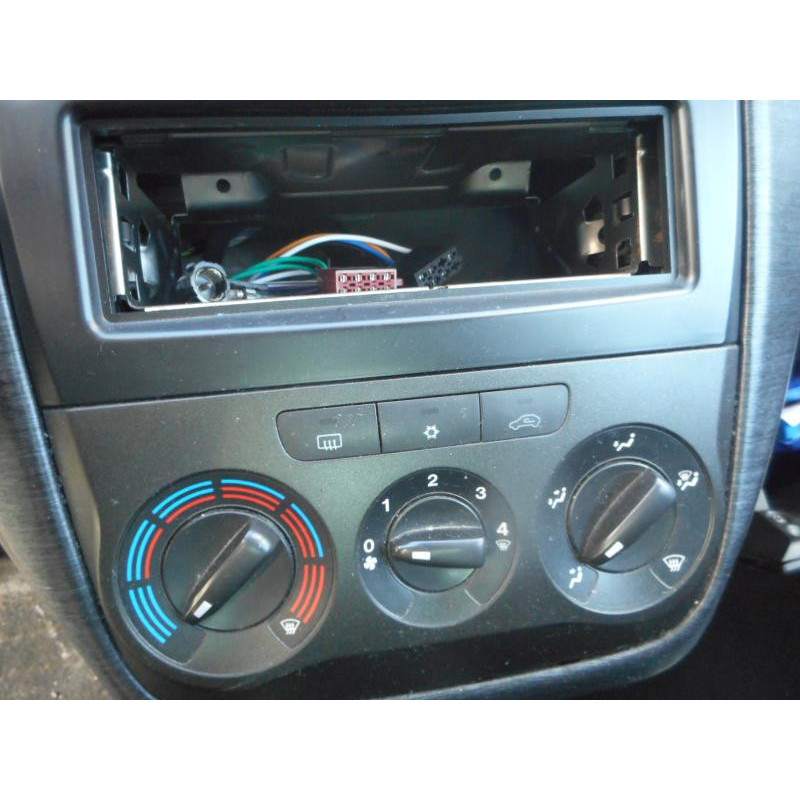 Anti brouillard gauche (feux) FIAT GRANDE PUNTO Photo n°9