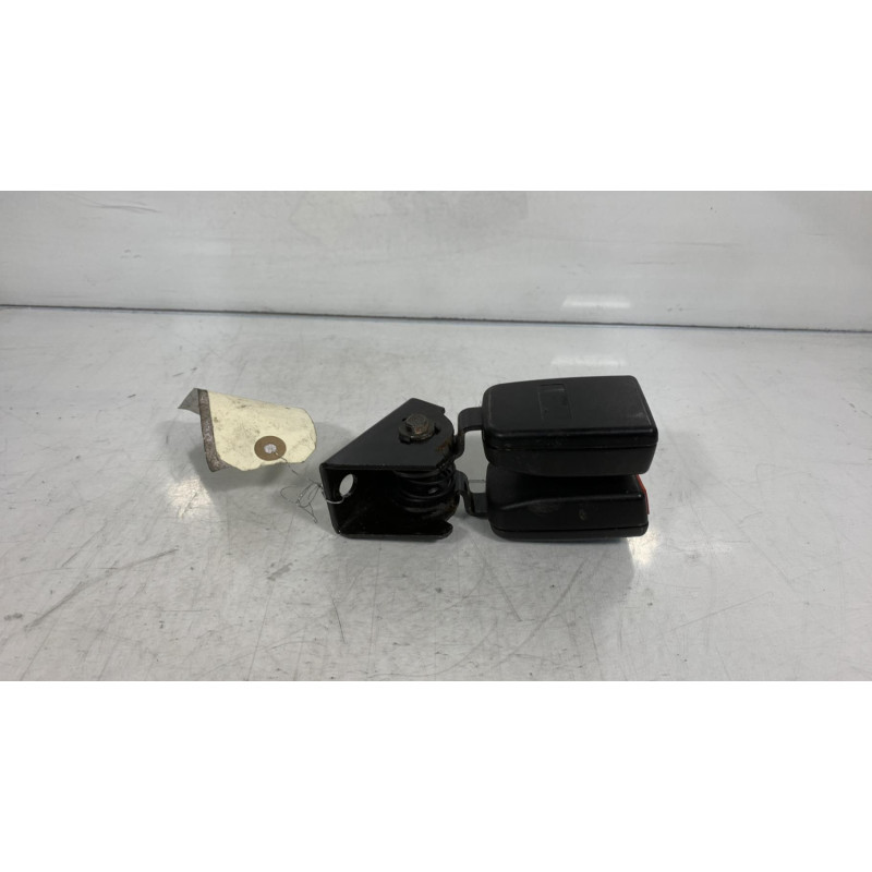 Attache ceinture arriere centrale MINI MINI 1 R50/R53 Photo n°3