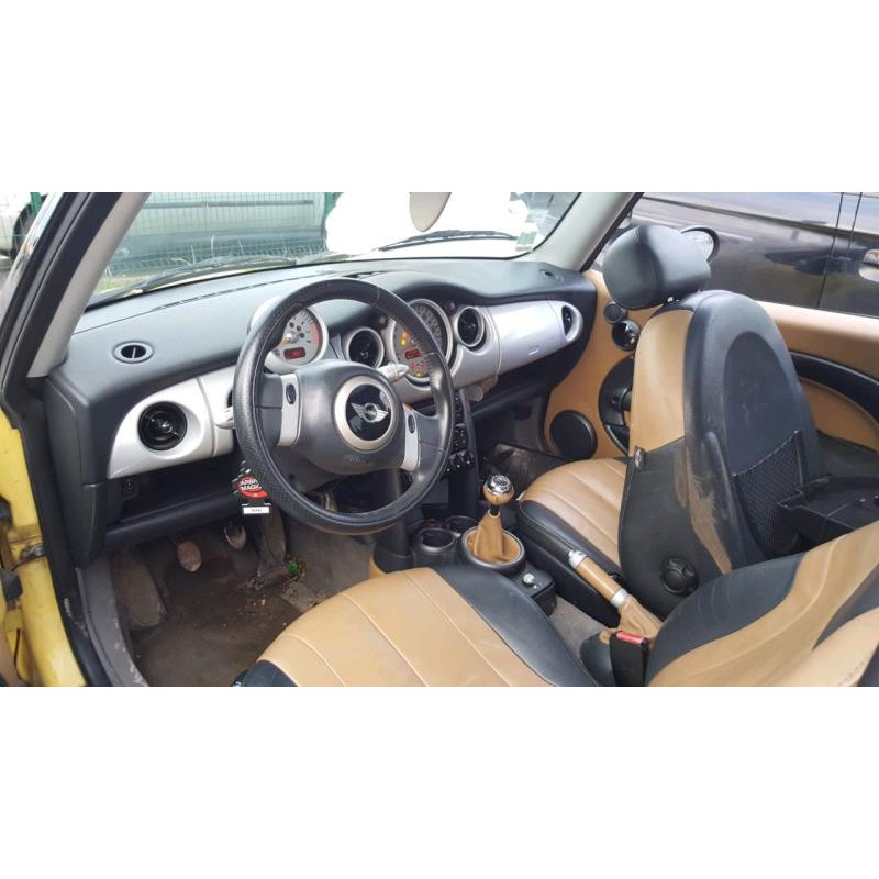 Attache ceinture arriere centrale MINI MINI 1 R50/R53 Photo n°14