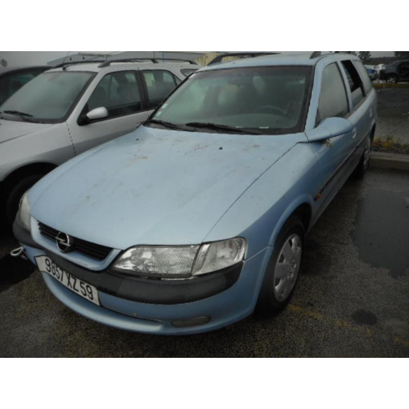 Capot OPEL VECTRA B Photo n°4