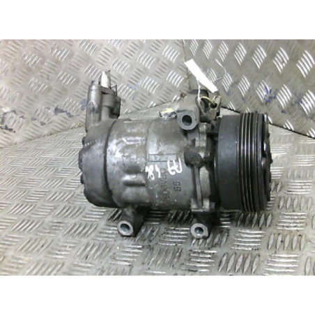 Compresseur clim RENAULT CLIO 2 Photo n°1