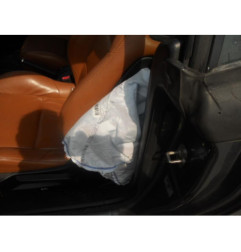 Ceinture arriere droit PEUGEOT 207