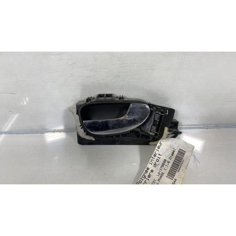 Poignee interieur arriere droit PEUGEOT 307 Photo n°1
