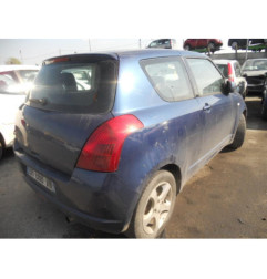 Vitre avant droit SUZUKI SWIFT 3