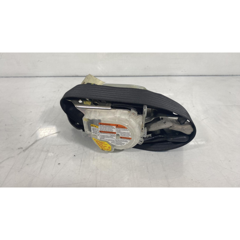 Pretensionneur de ceinture avant gauche SUZUKI SWIFT 3 Photo n°3