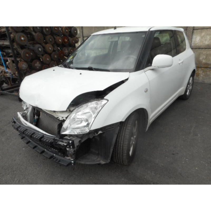 Retroviseur interieur SUZUKI SWIFT 3 Photo n°4