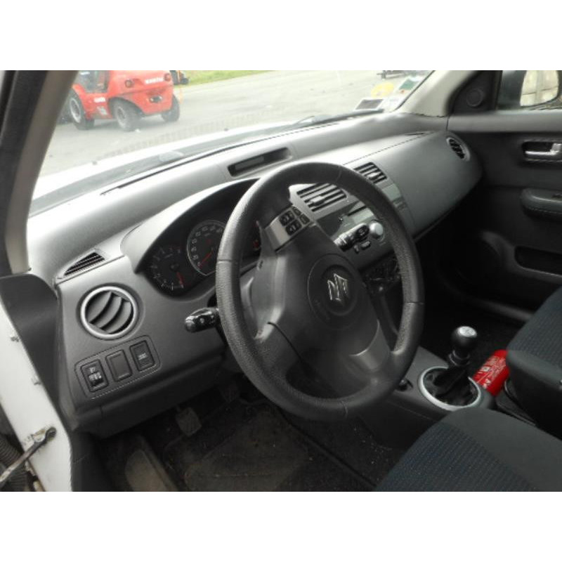 Retroviseur interieur SUZUKI SWIFT 3 Photo n°9