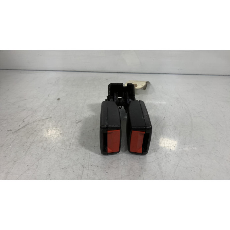 Attache ceinture arriere centrale MINI MINI 1 R50/R53 Photo n°2