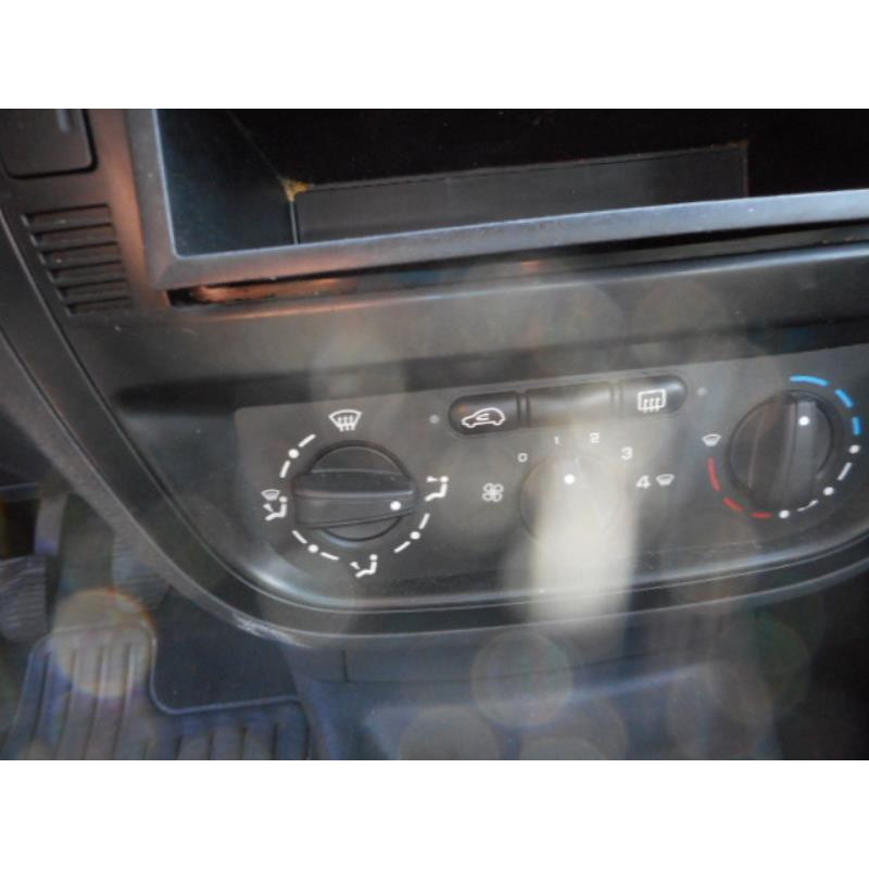 Poignee interieur arriere droit CITROEN C3 1 Photo n°10