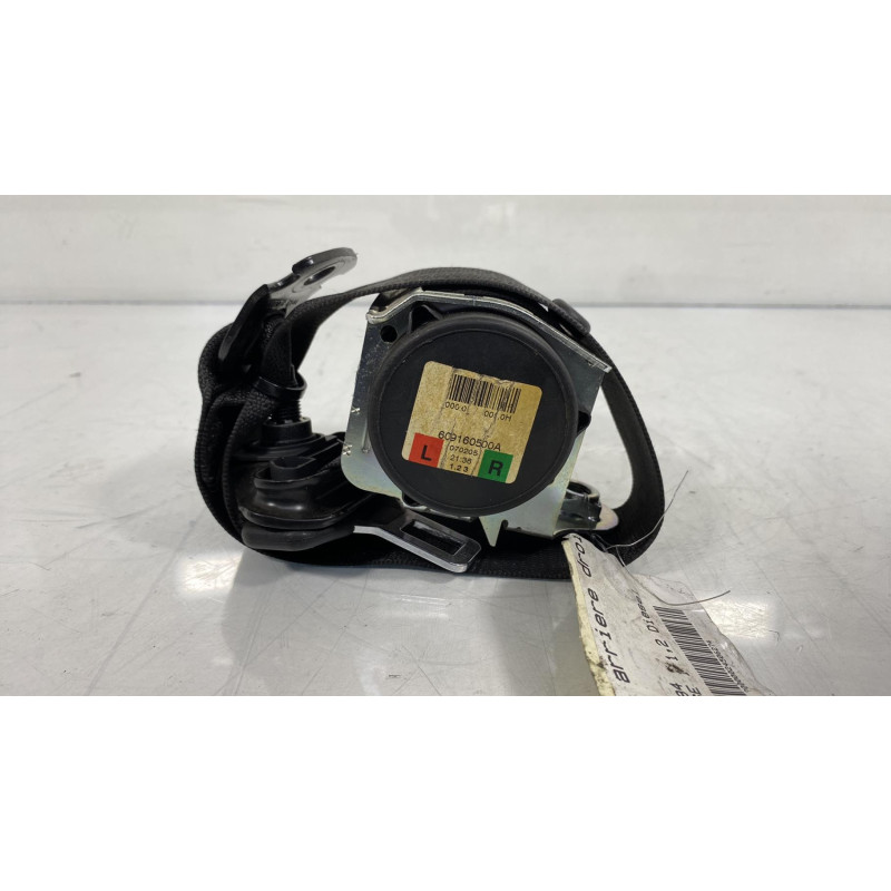 Ceinture arriere droit OPEL CORSA D Photo n°1