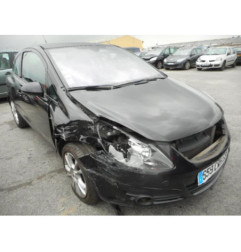 Ceinture arriere droit OPEL CORSA D