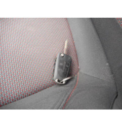 Ceinture arriere droit OPEL CORSA D