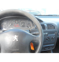 Serrure avant droit PEUGEOT 406