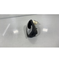 Poignee interieur arriere droit RENAULT SCENIC 2