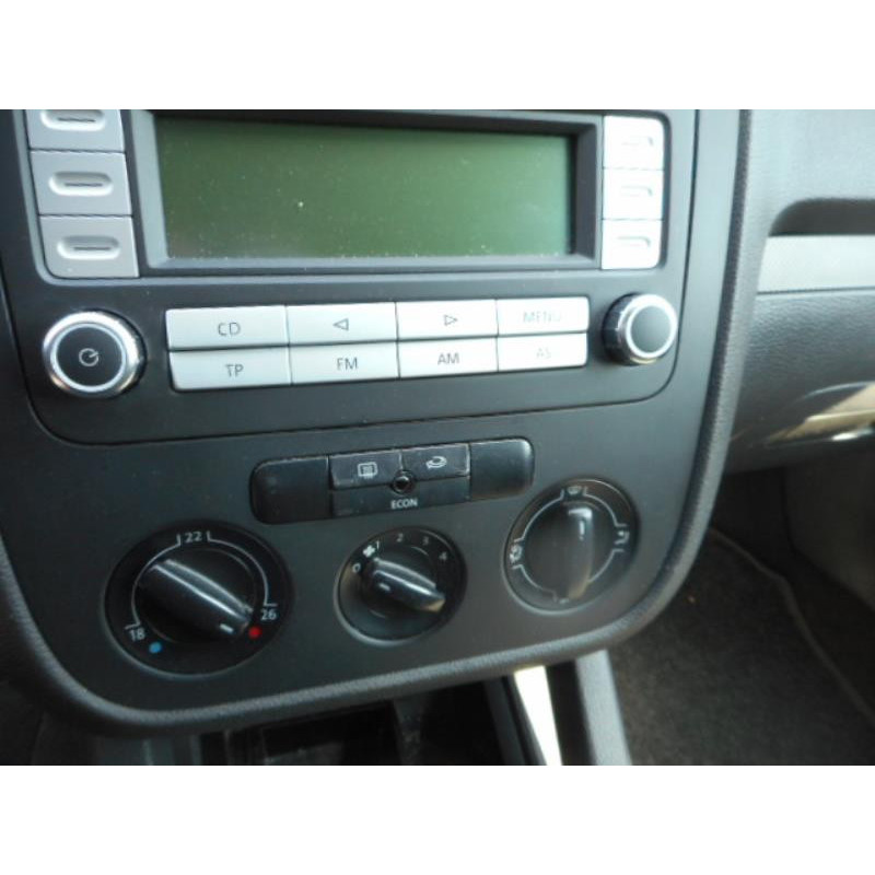 Autoradio d'origine VOLKSWAGEN GOLF 5 Photo n°9