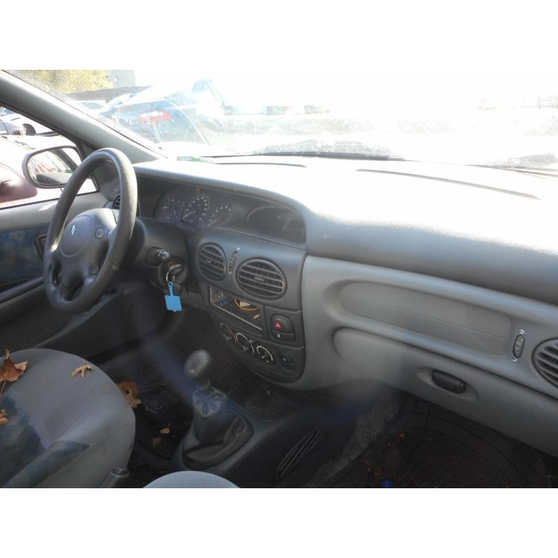 Optique avant secondaire gauche (feux)(clignotant) RENAULT MEGANE 1 Photo n°8