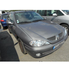 Serrure avant droit RENAULT MEGANE 1