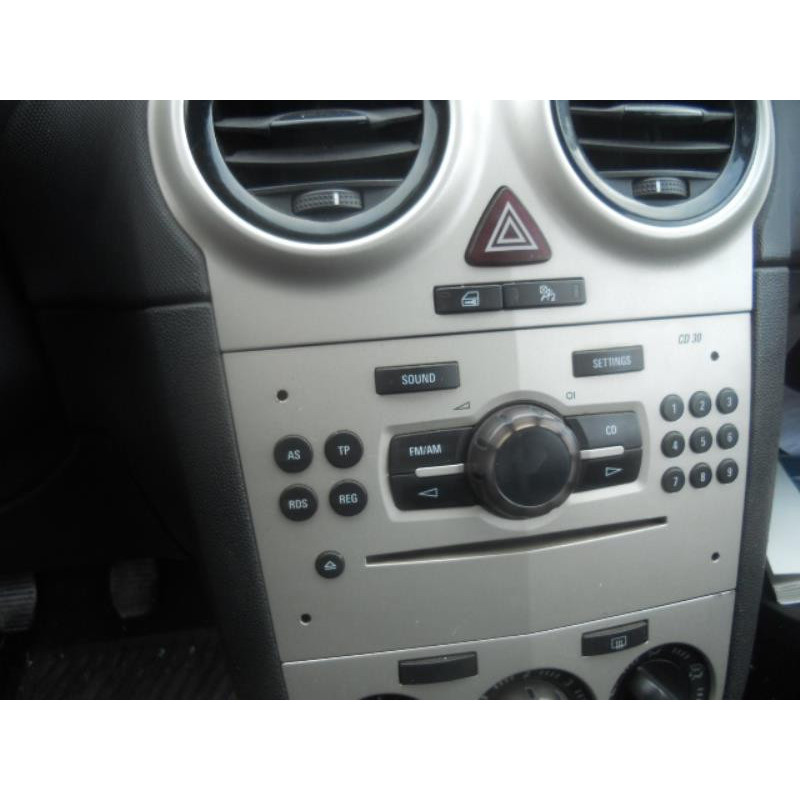 Bouton de warning OPEL CORSA D Photo n°11