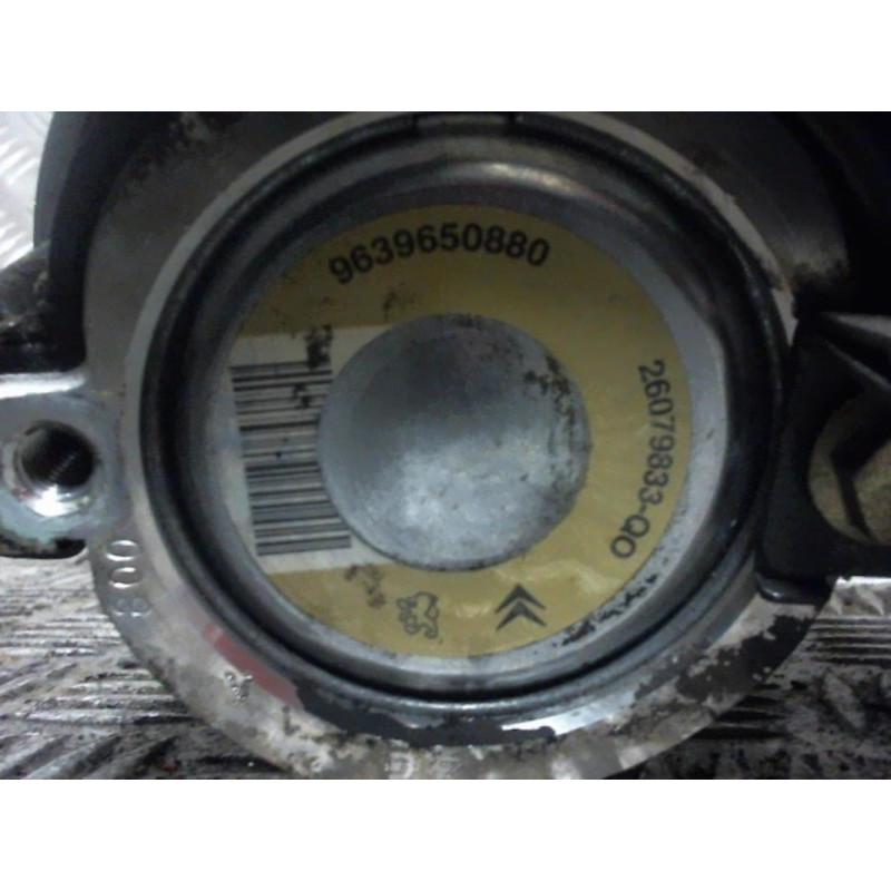 Pompe de direction PEUGEOT 206 Photo n°1