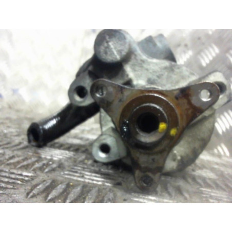 Pompe de direction RENAULT MEGANE 1 Photo n°1