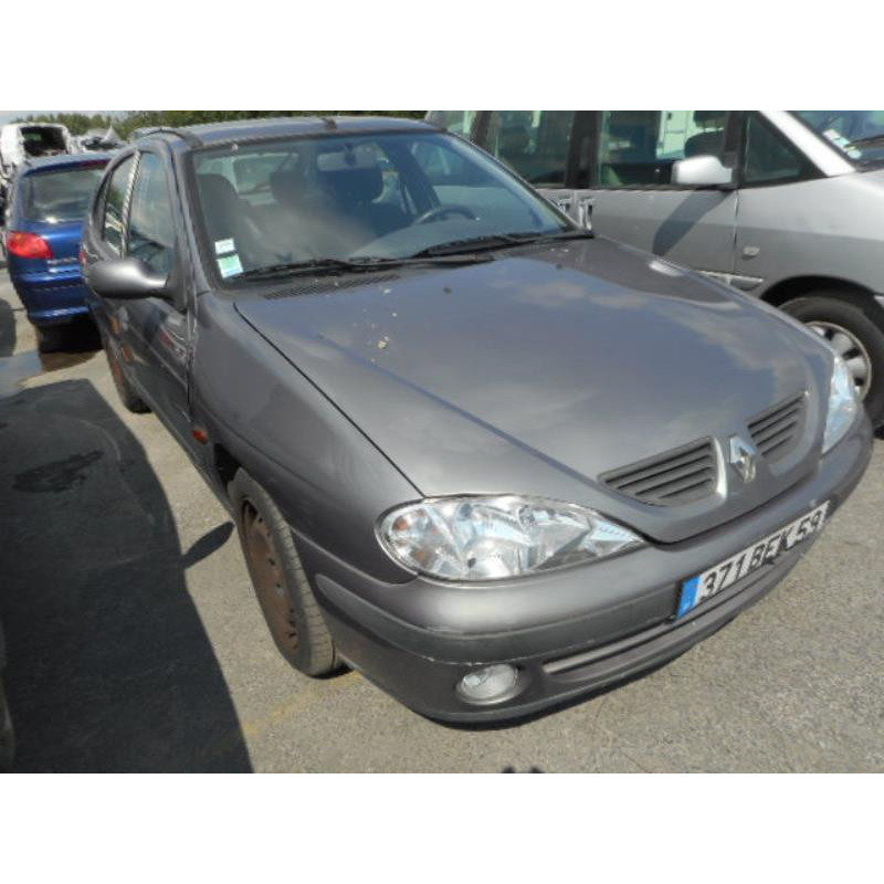 Pompe de direction RENAULT MEGANE 1 Photo n°5
