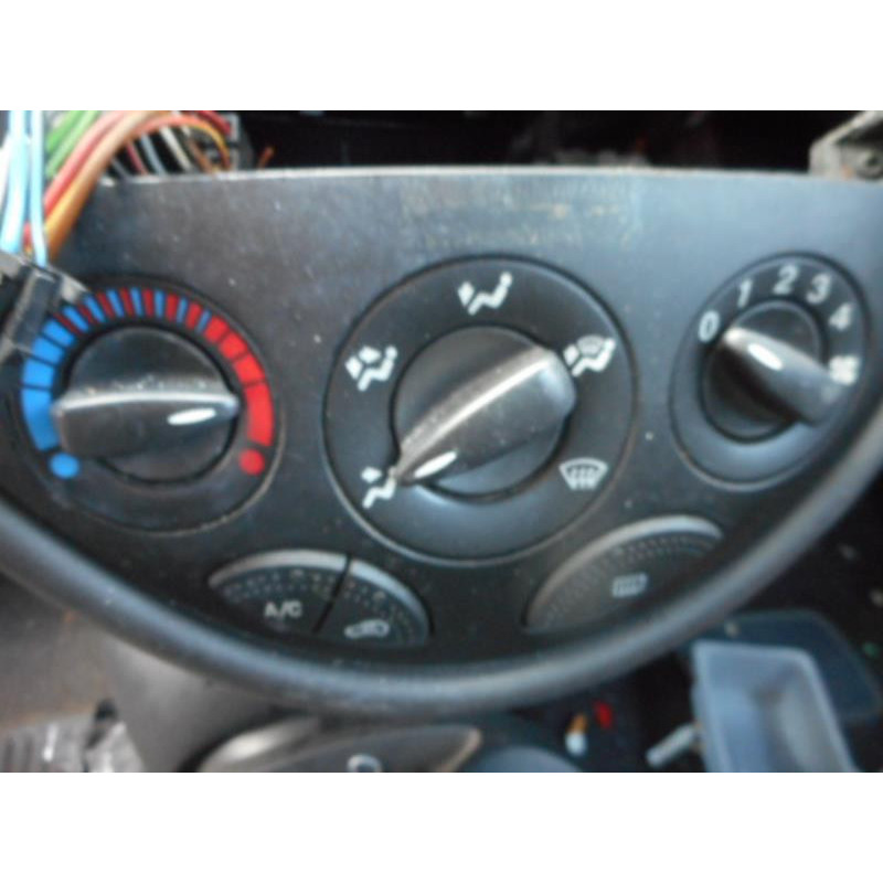 Porte arriere droit FORD FOCUS 1 Photo n°10
