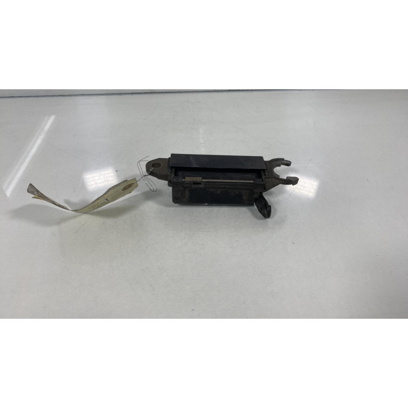 Poignee porte avant droit AUDI A4 1 Photo n°3