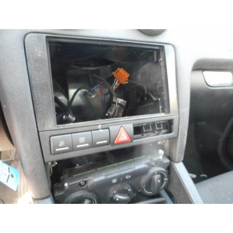 Poignee porte avant droit AUDI A3 2 Photo n°9