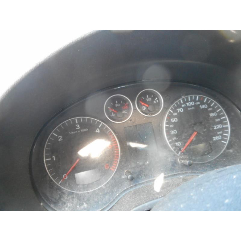Poignee porte avant droit AUDI A3 2 Photo n°10