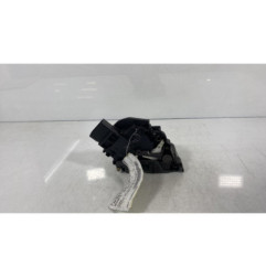 Serrure avant droit FORD C-MAX 1