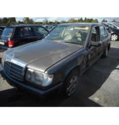 Porte arriere droit MERCEDES 250 W124