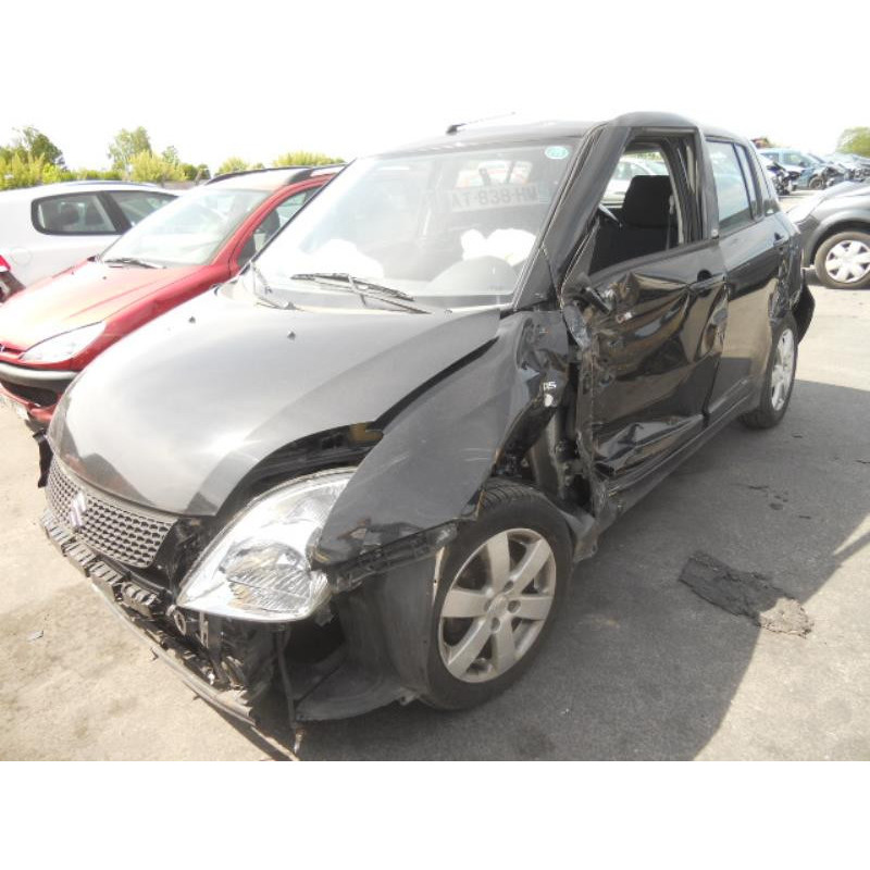 Poignee interieur avant droit SUZUKI SWIFT 3 Photo n°4