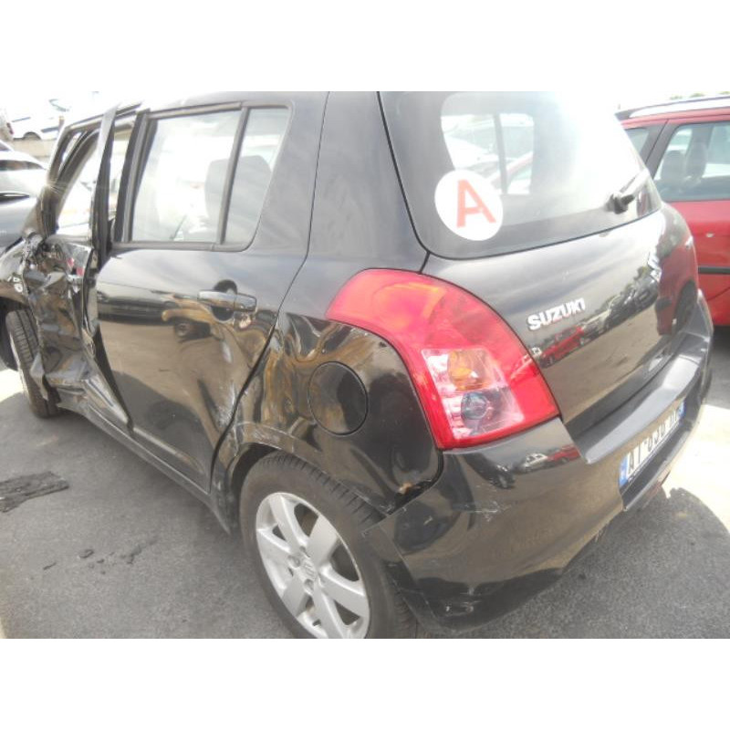 Poignee interieur avant droit SUZUKI SWIFT 3 Photo n°8