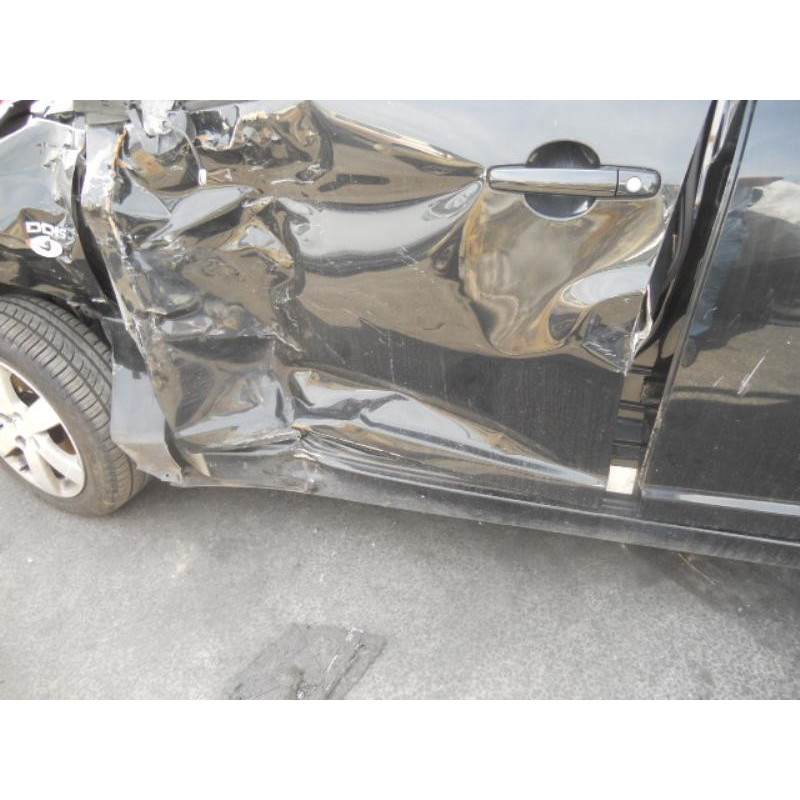Poignee interieur avant droit SUZUKI SWIFT 3 Photo n°9