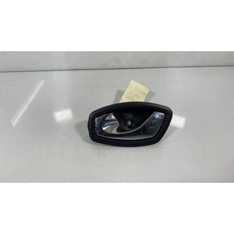 Poignee interieur avant gauche RENAULT CLIO 4 Photo n°1